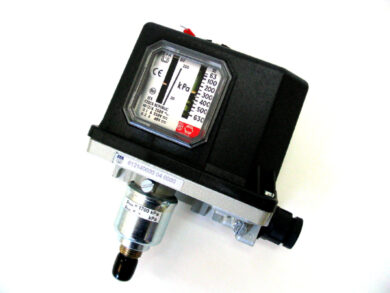 Regulátor tlaku vlnovcový 40-400kPa, A  (405612146032)